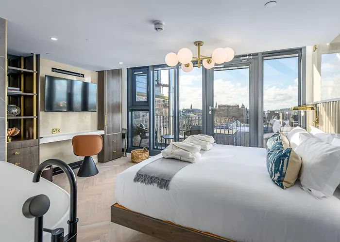 Two-Bedroom Suite